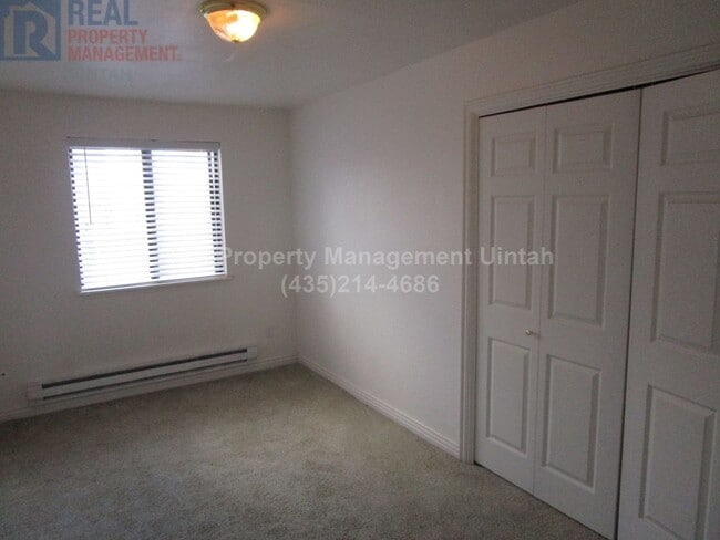 Building Photo - 3 Bed 2 bath Townhome in Ashley Park Estates