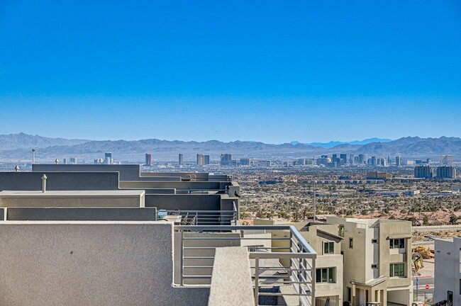 Building Photo - A Brand New 4 Bedroom Home in Summerlin