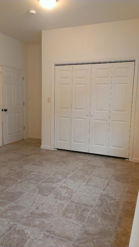 Building Photo - 3118 Main St.