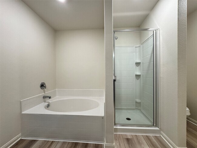 Building Photo - 7922 Vacek Meadows Loop
