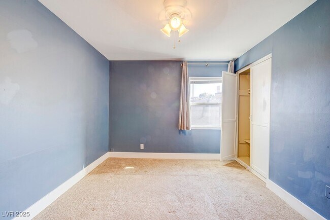 Building Photo - 1037 Yucca Ave