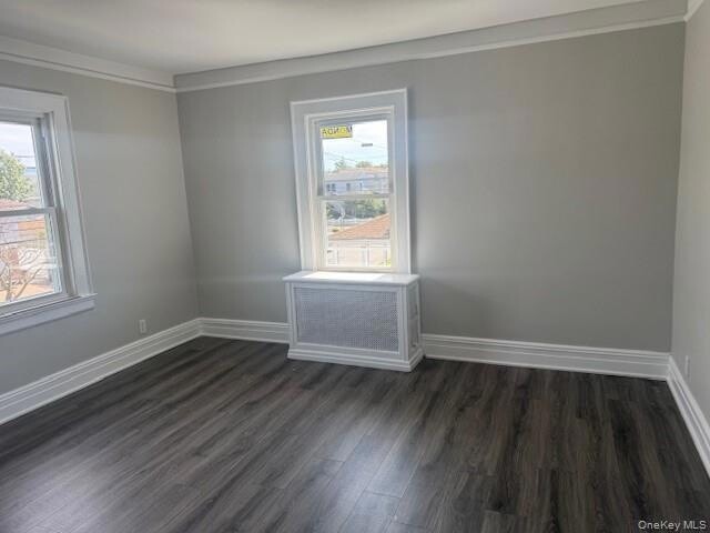 Building Photo - 523 Bayview Ave