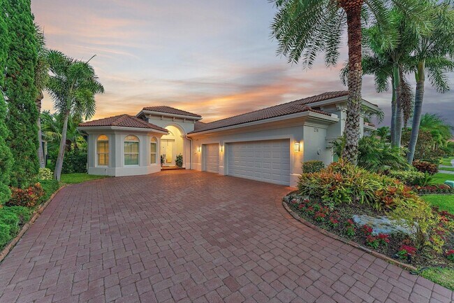 Building Photo - 236 Carina Dr