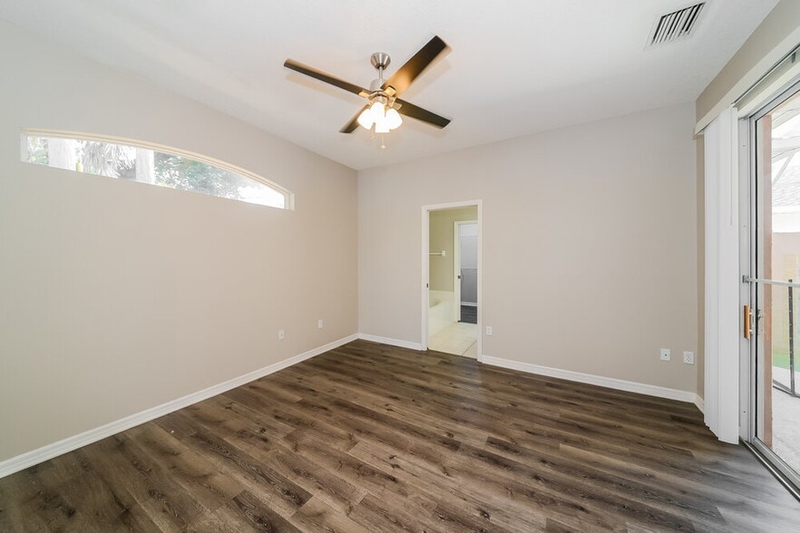 Building Photo - 1073 Whitegate Ct