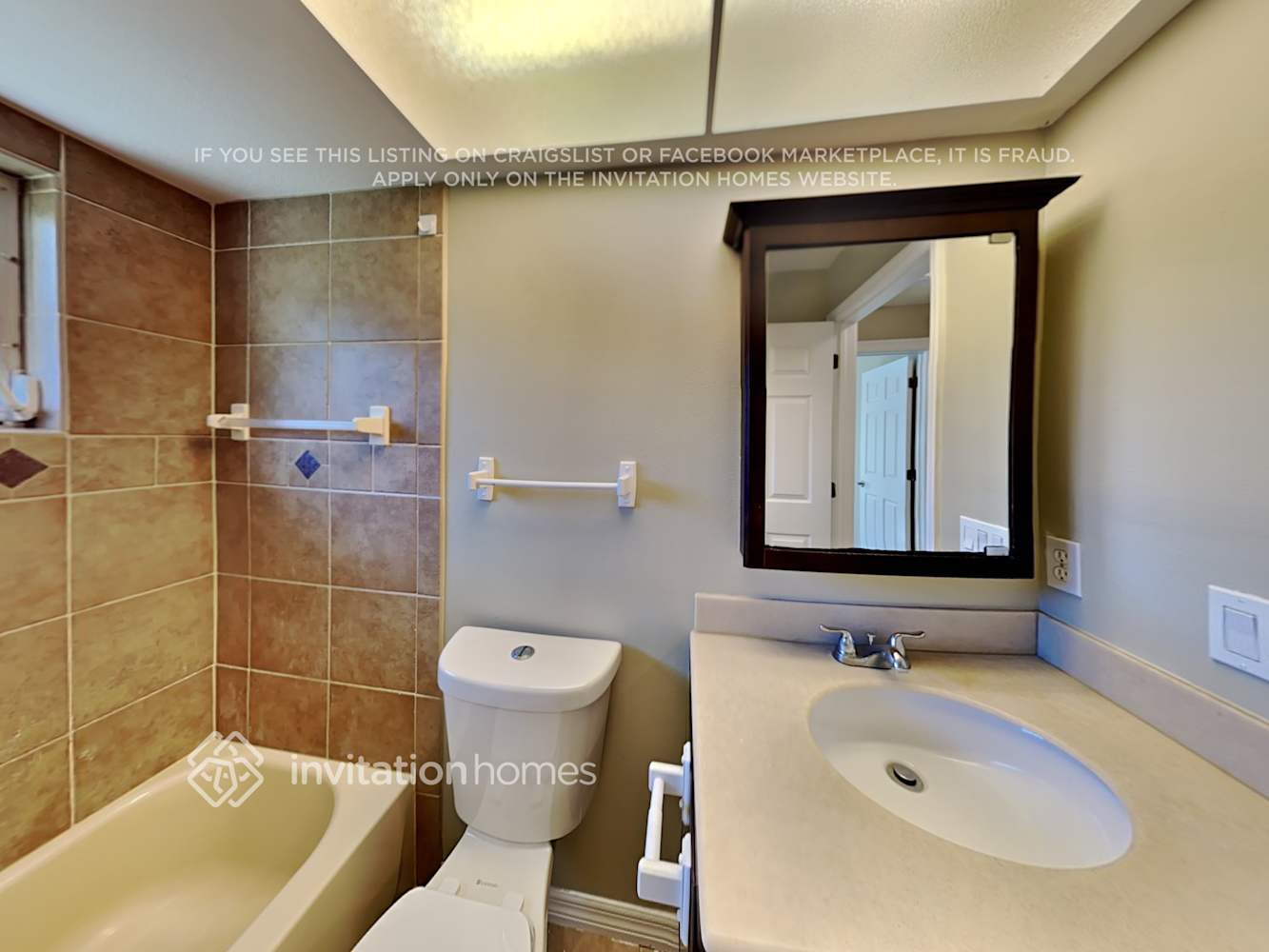 Building Photo - 22 Cabello St