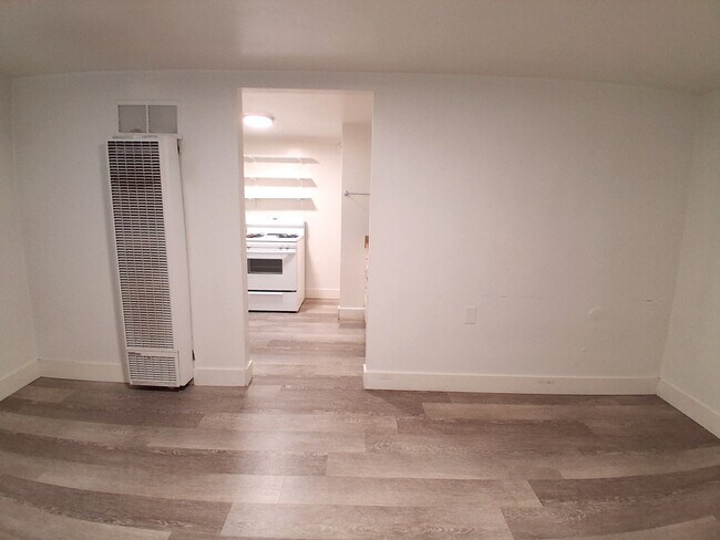 Building Photo - 775 E 820 N