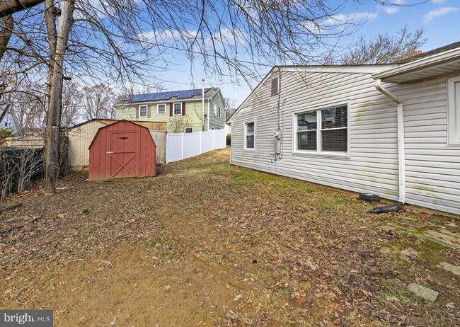 Building Photo - 55 Ember Ln