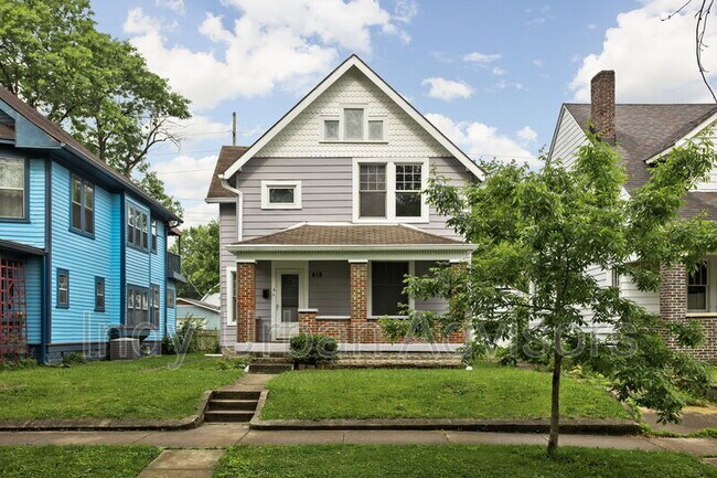 Primary Photo - 418 N Drexel Ave