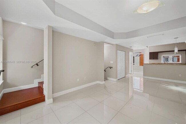 Building Photo - 2729 NE 184th Way