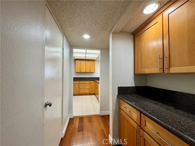 Building Photo - 402 S Garfield Ave