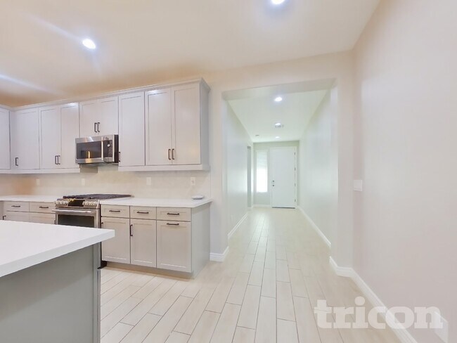 Building Photo - 24896 N 144th Ln