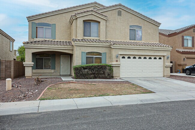 Building Photo - Beautiful 7 bedroom