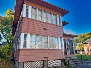 Building Photo - 87- 89 Thurston