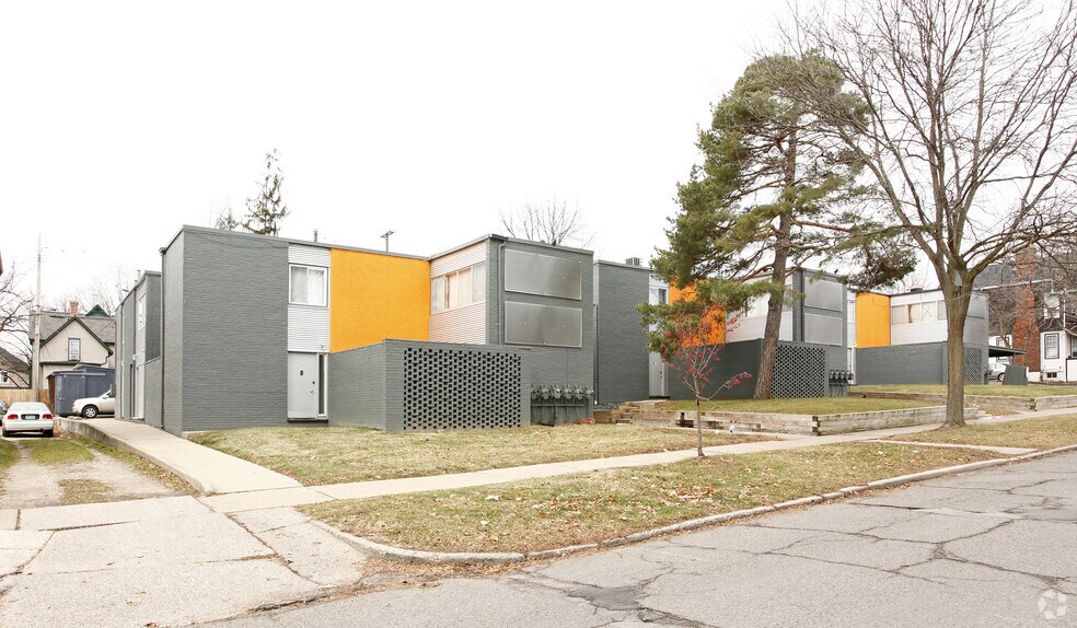 Primary Photo - Fritz Lofts
