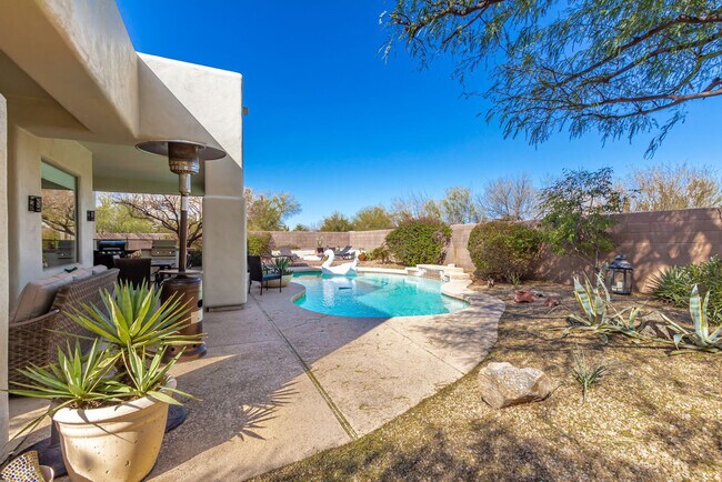 Building Photo - 11302 E White Feather Ln