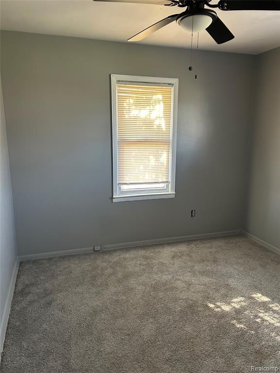 Building Photo - 13500 Heyden St