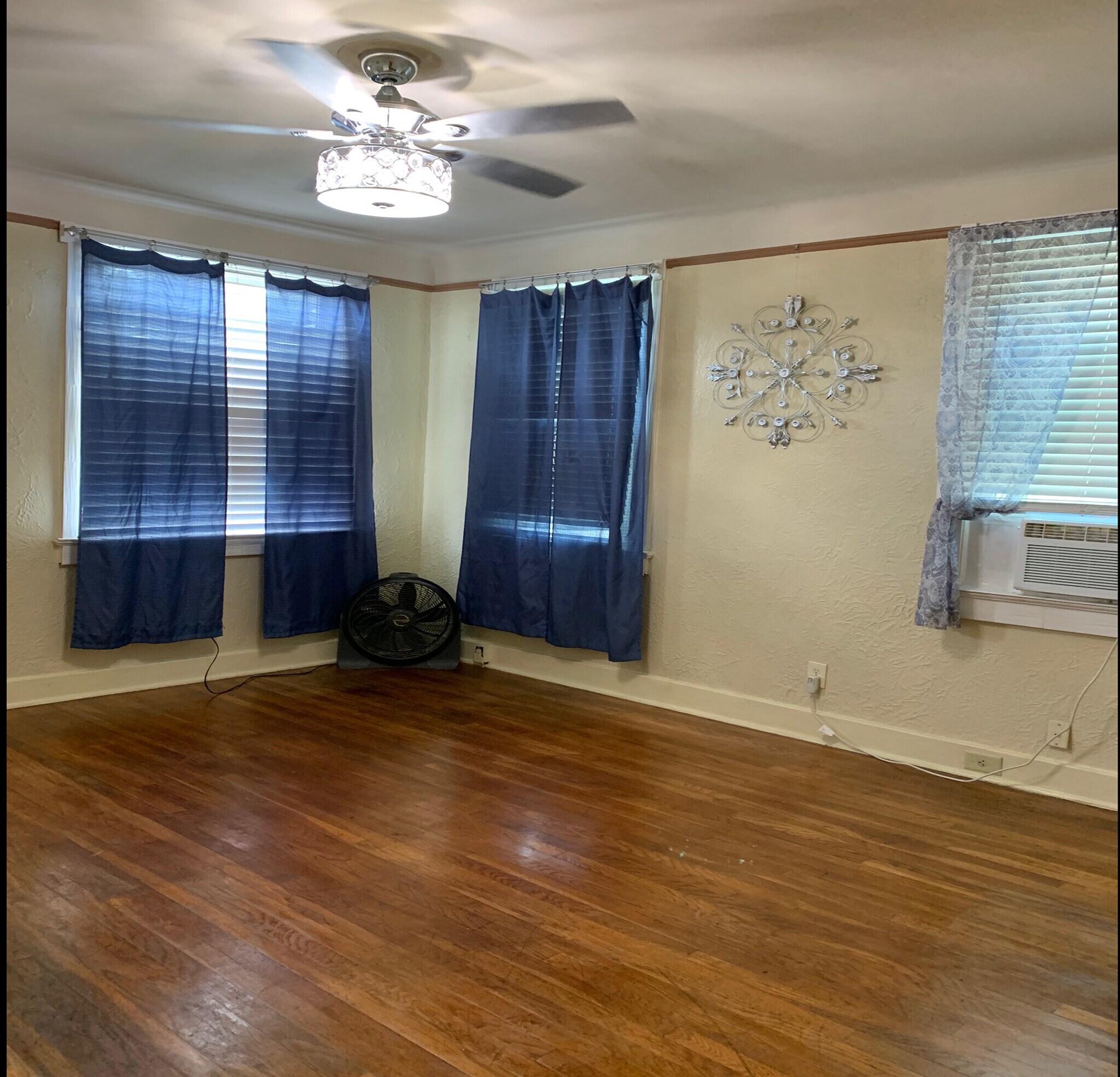 Building Photo - 7707 Green St