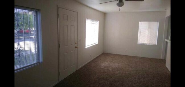 Building Photo - 3317 N Glenn Ave