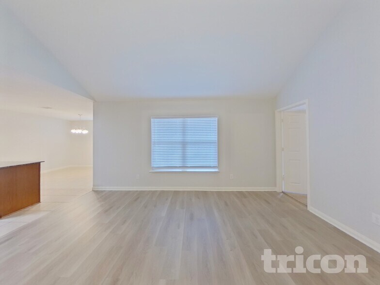 Building Photo - 111 Drover Ridge Rd