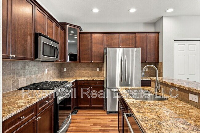 Building Photo - 4483 Applecrest Cir