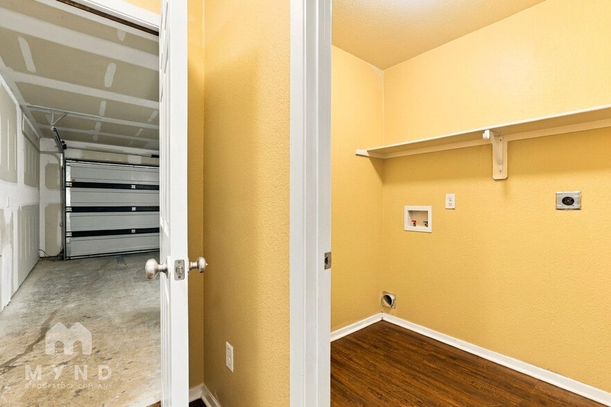 Building Photo - 1200 Fulbright Dr
