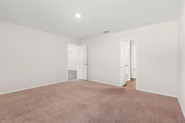 Building Photo - 236 Anvil Dr