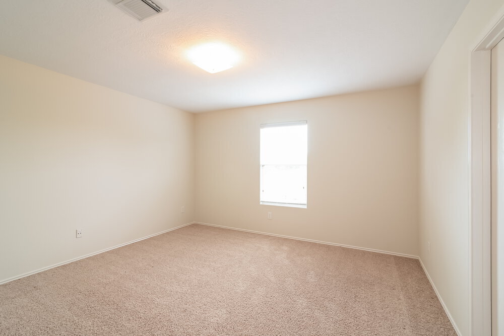 Building Photo - 3826 Rowlock Vine Dr