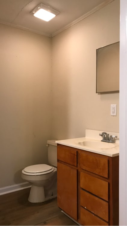 Building Photo - 1612 W Gordon Ave