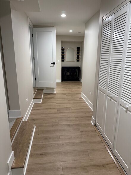 Hallway - 330 Barton Ave