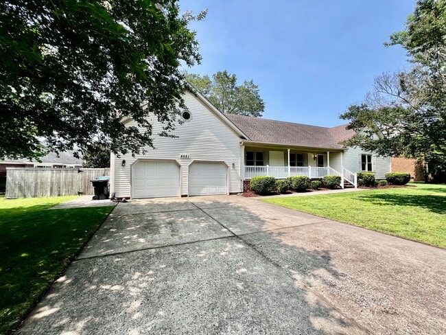 Primary Photo - 4 bedroom ranch in the desirable Bellamy W...