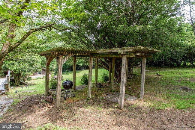 Building Photo - 3115 Gallows Hill Rd