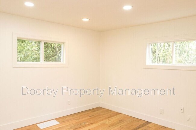 Building Photo - 814 N Germantown Rd