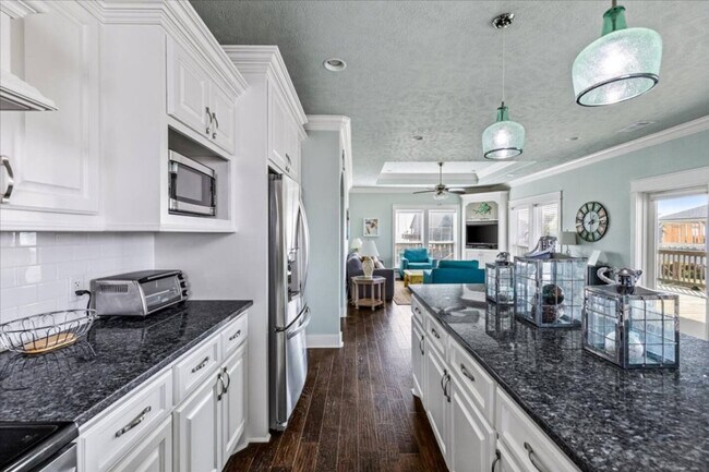Building Photo - 876 Bowers Ln