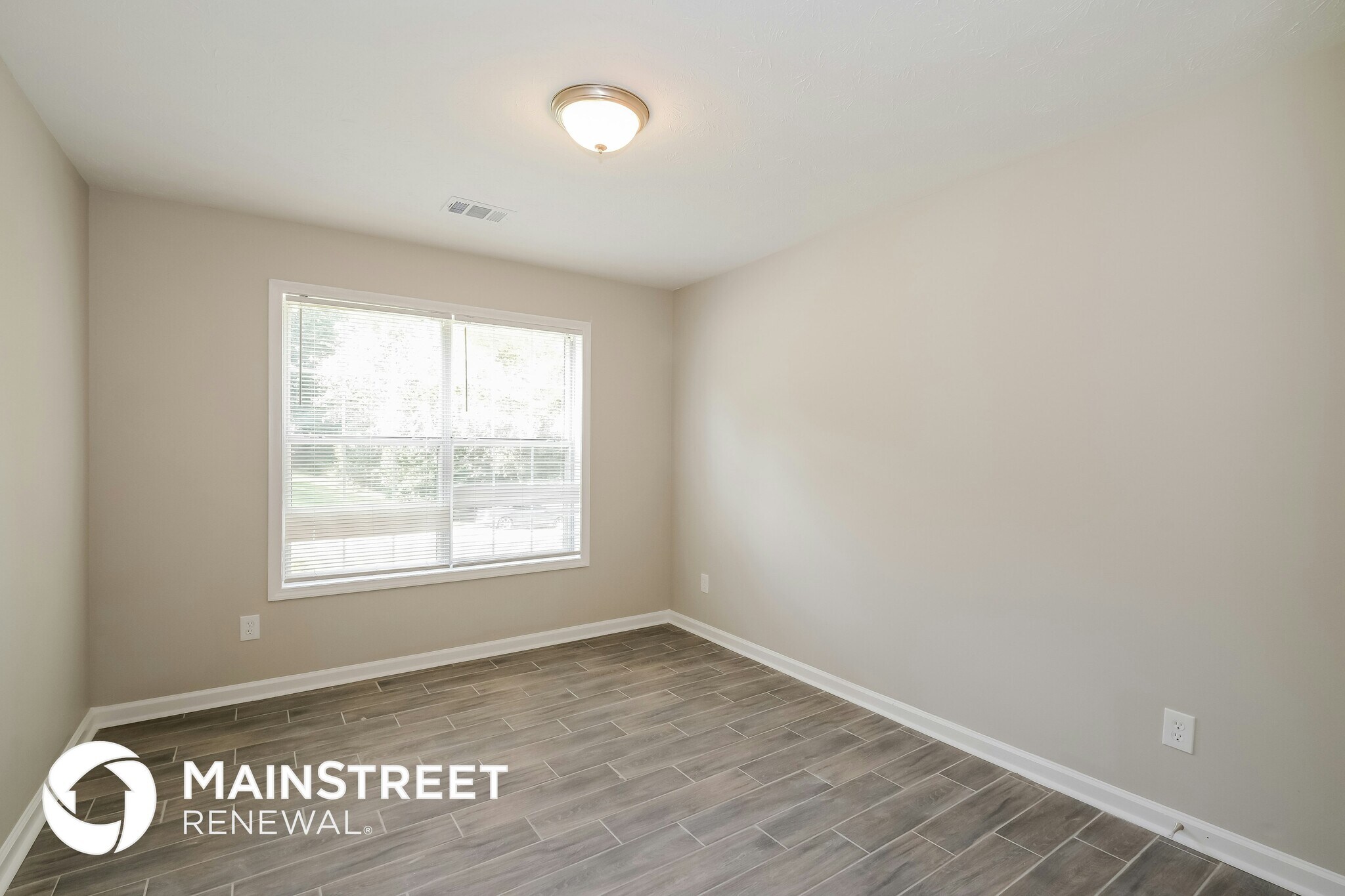 Building Photo - 65 Burdell Dr