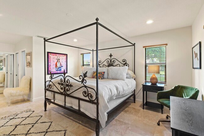 Building Photo - 13424 Bedford Mews Ct