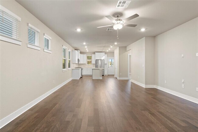 Building Photo - 15701 Oglethorpe Dr