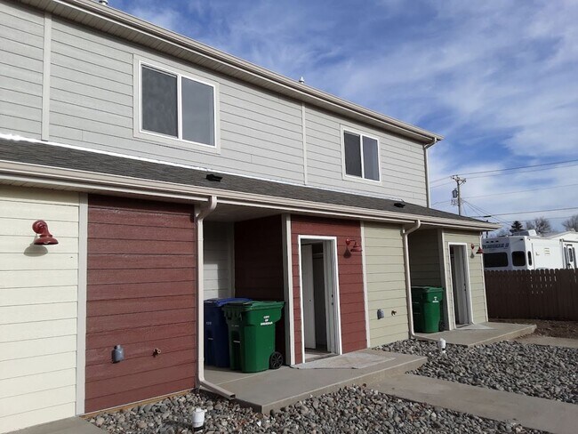 Primary Photo - NEW 2 BED / 1.5 BATH TOWNHOME