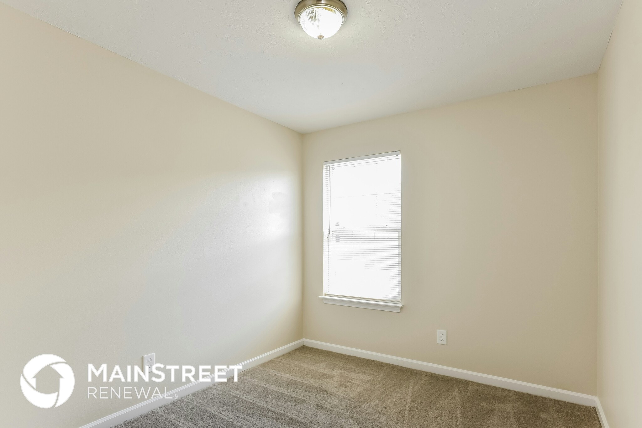 Building Photo - 6058 Cullen Dr