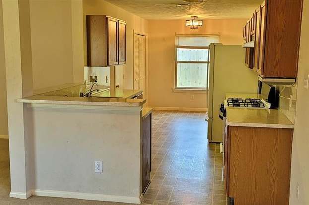 Building Photo - 5207 Riverwood Dr