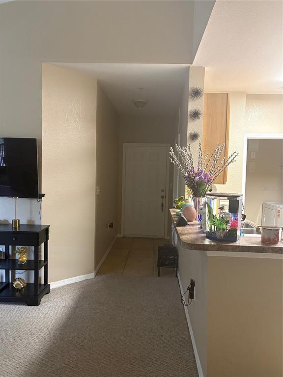 Building Photo - 10213 Courtney Palms Blvd