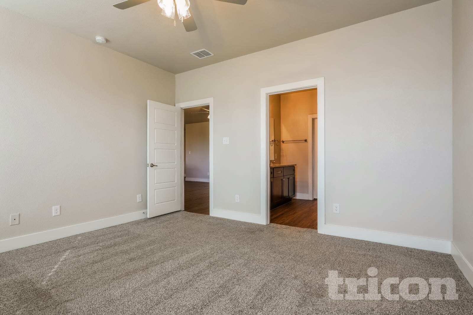 Building Photo - 10364 Ft Teran Trl