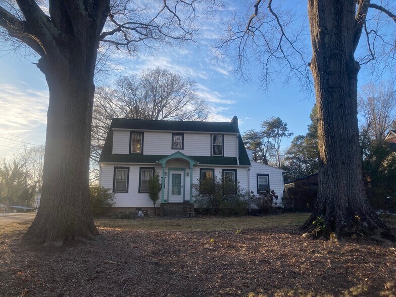 Building Photo - 320 Keating Dr