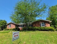 Building Photo - 307 Jennings Ave