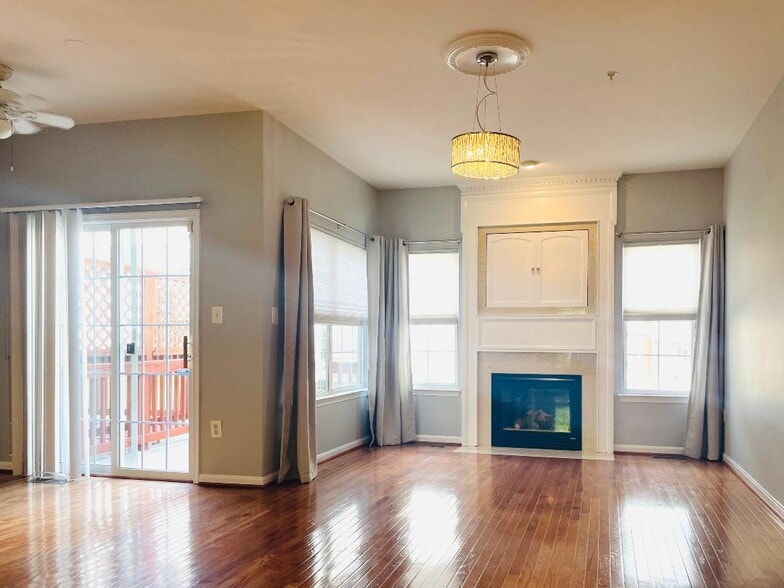 dining room - 5459 Patuxent Knoll Pl