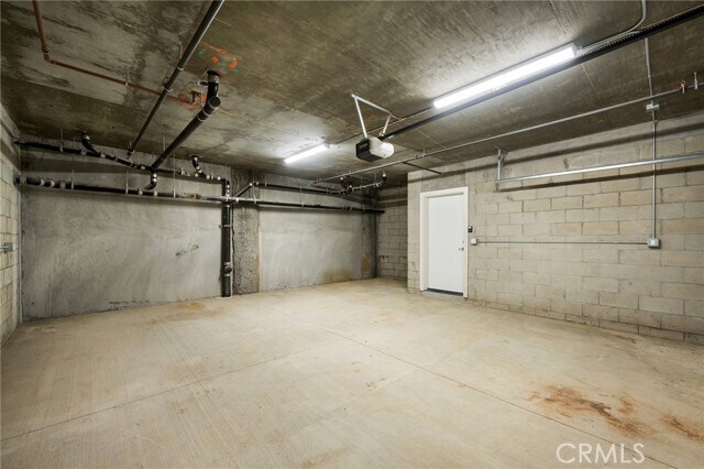 Building Photo - 357 Harvey Dr