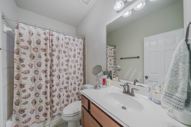 Building Photo - 3417 Fawnwood Dr