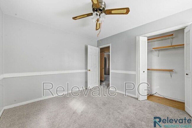 Building Photo - 8903 Freestone Ave