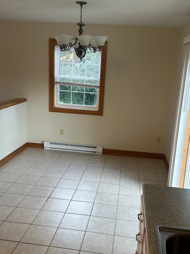 Building Photo - 1085 County Road 4