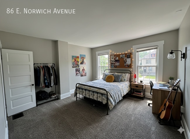 Building Photo - 86 E Norwich Ave