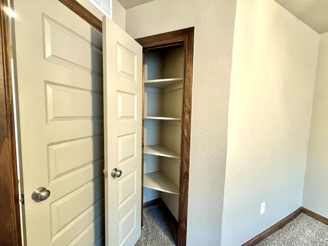 Building Photo - 709 Caladium Dr